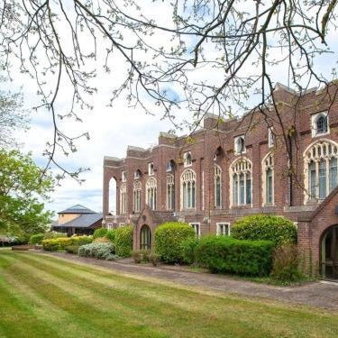 London Chigwell Prince Regent Hotel, BW Signature Collection Thumbnail