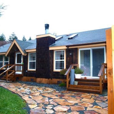 Deer Harbor Inn Thumbnail