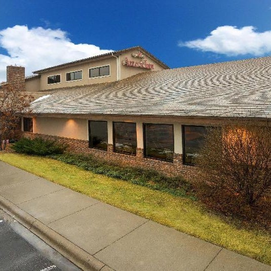 AmericInn by Wyndham North Branch Thumbnail
