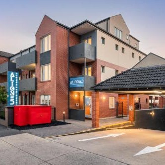 MainStay Suites Kew