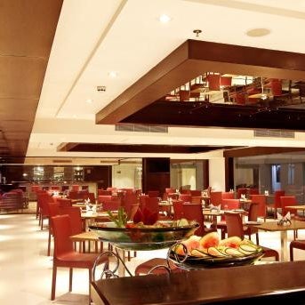 Hotel Joy Inn & Suites
