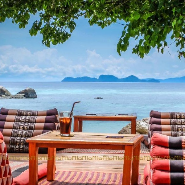 Ten Moons Lipe Resort