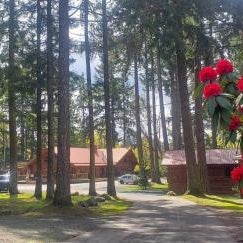 Riverbend Resort