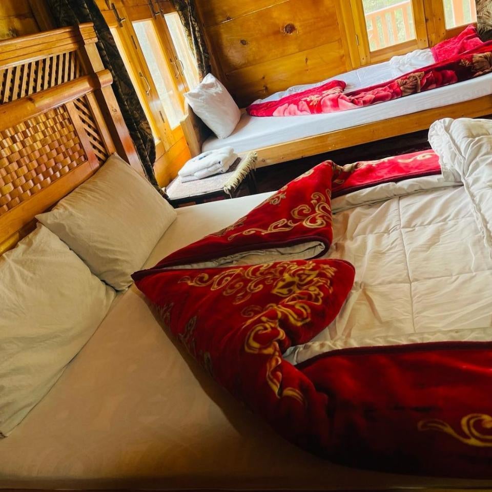 Fairy meadows BroadView Hotel Thumbnail