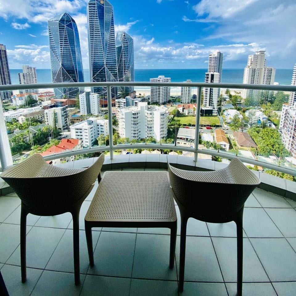 Hotel Room Ocean View Surfers Paradise