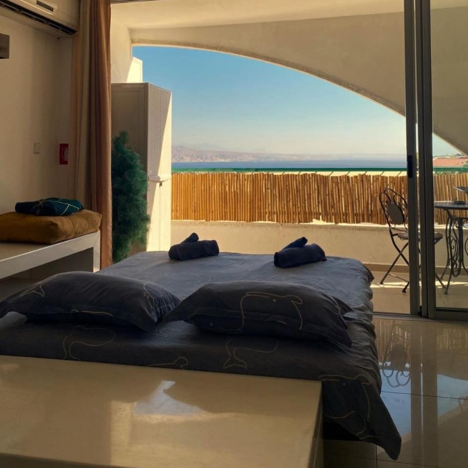 Seaside house & free parking