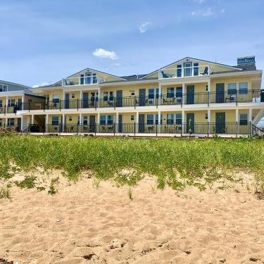 Abellona Inn & Suites Thumbnail