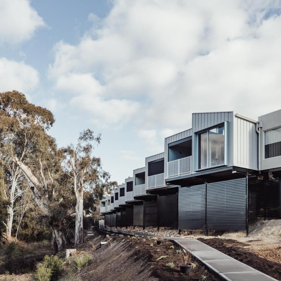Clare Hillside Apartments