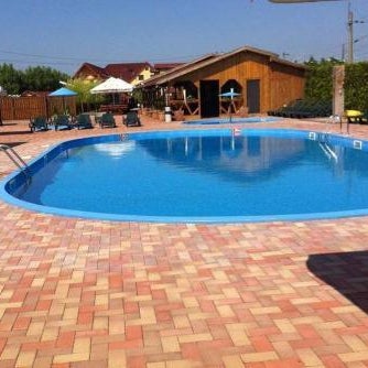 Hotel Denis str Gării nr 72