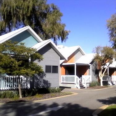 Mandurah Ocean Marina Chalets Thumbnail