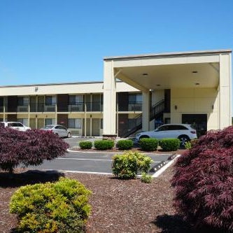 College Inn Thumbnail