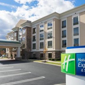 Holiday Inn Express and Suites - Stroudsburg By IHG Thumbnail