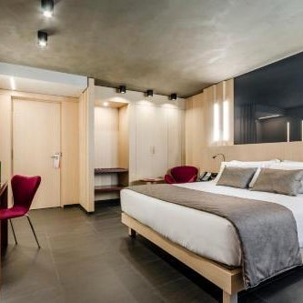 Hotel Metropolis