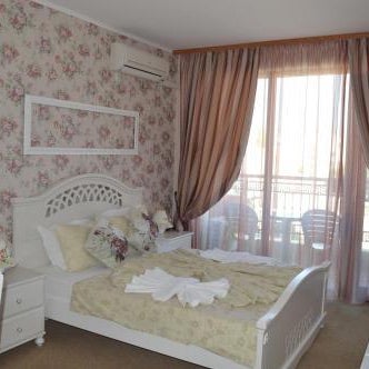 Family hotel Deykin Thumbnail