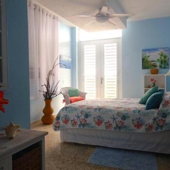 A Seascape Guest Room Thumbnail
