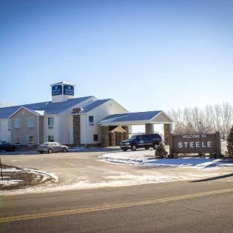 Cobblestone Inn & Suites Steele Thumbnail