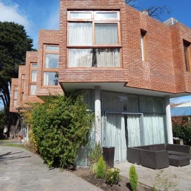 Hotel Aeropuerto Ezeiza Casa de MR Thumbnail