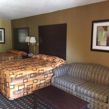 Executive Inn and Suites Longview Thumbnail