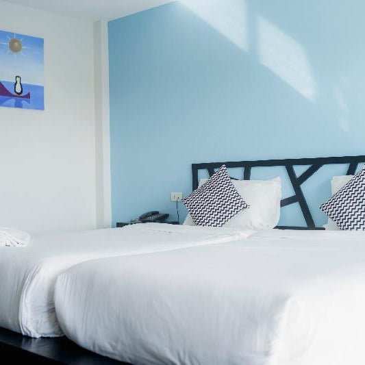 Sleep Whale Hotel Thumbnail