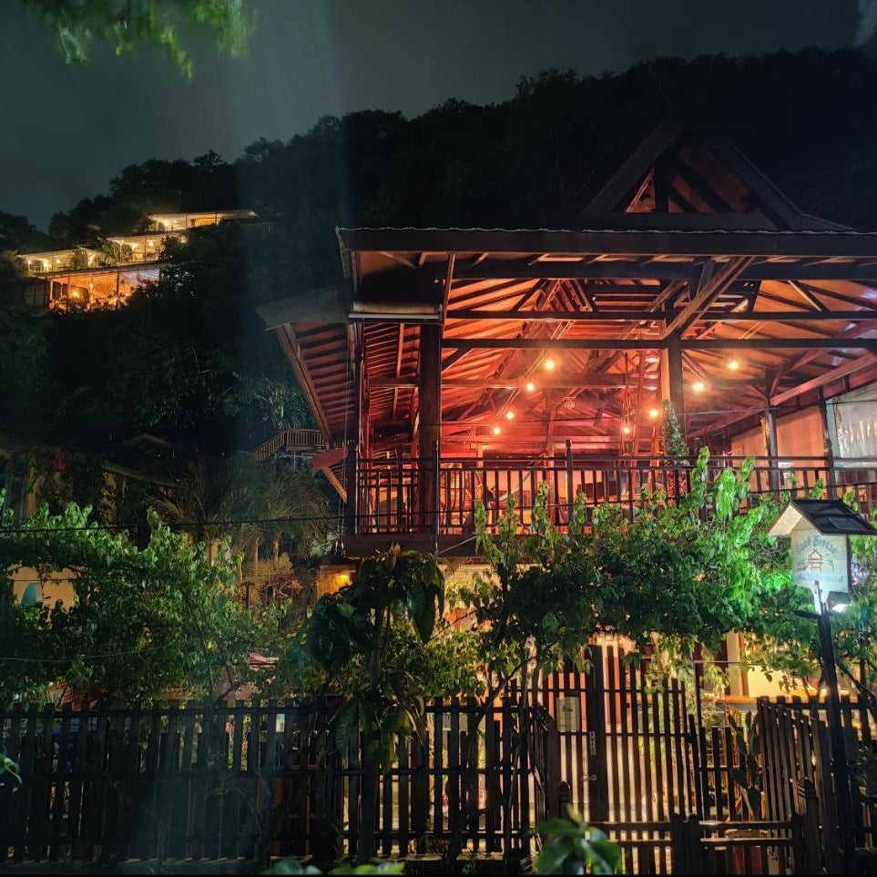 Cool Breeze Authentic Hotel Labuan Bajo Komodo