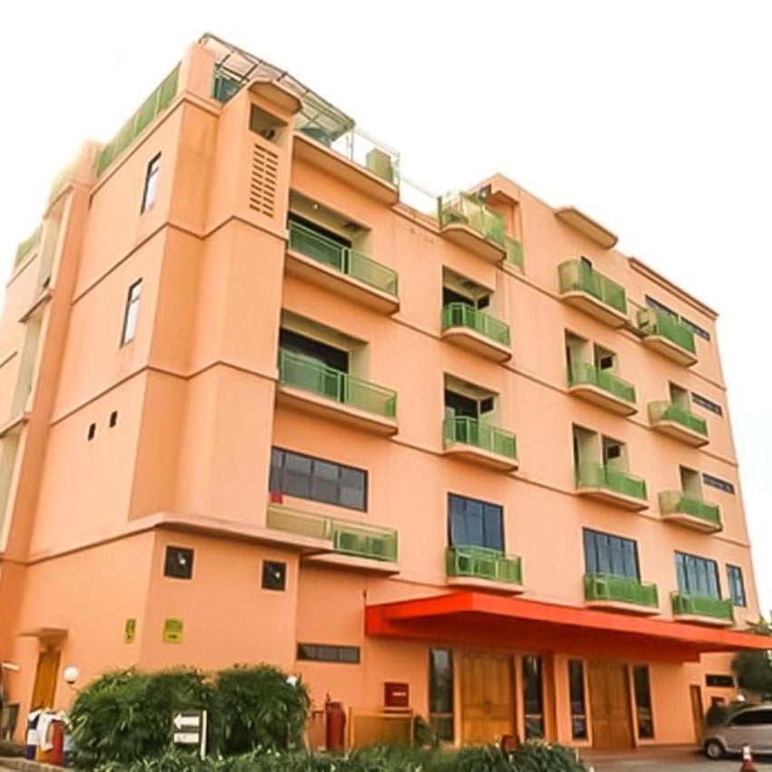 Hotel 678 Cawang powered by Cocotel Thumbnail