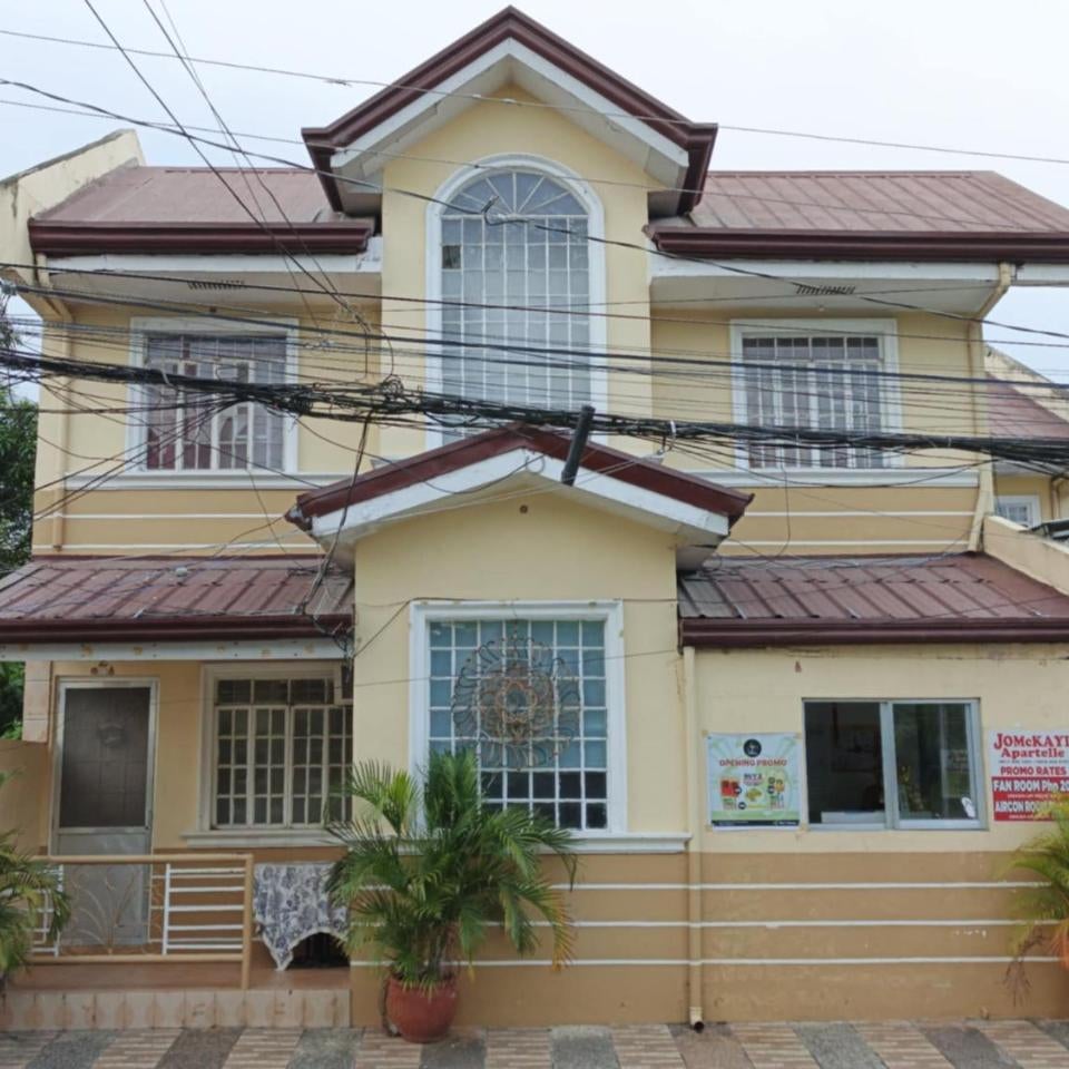 JoMckayl Apartelle Naga City Bicol