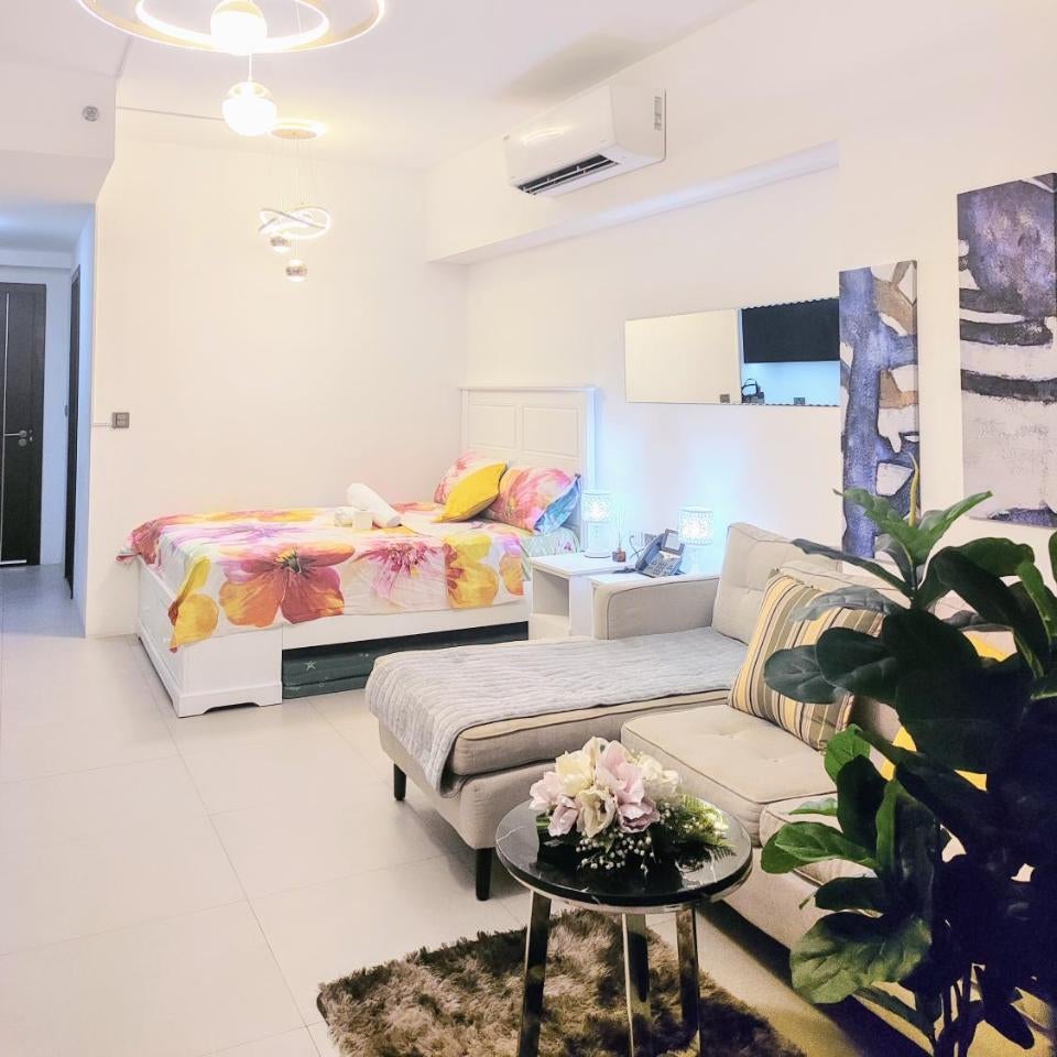 Aeon tower Davao exclusive studio unit