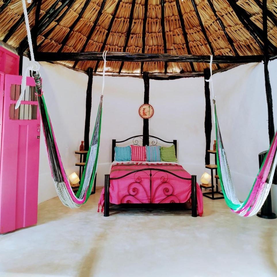 Hotel y Museo Aldea Maya Toktli Orígenes - Suite La Casa Maya - Alberca, Wifi Starlink, Tour Museo Thumbnail