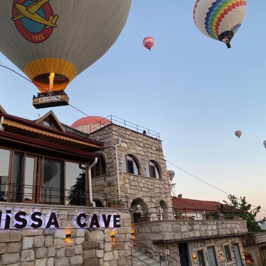 Nissa Cave