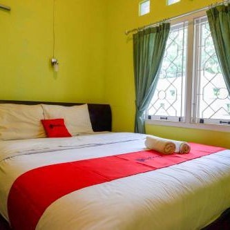 RedDoorz near Institut Pertanian Yogyakarta Thumbnail