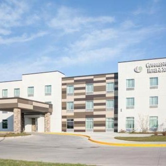 Cobblestone Hotel and Suites - Jefferson Thumbnail