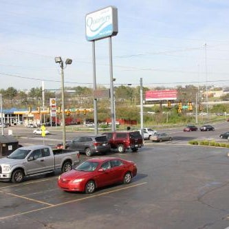 Quarters Inn & Suites Thumbnail