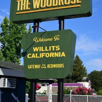 The Woodrose- NEWLY RENOVATED Thumbnail