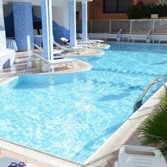 Hotel Embassy