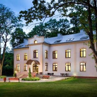 Modlin Palace Thumbnail