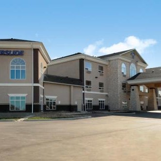 Canalta Hotel Moosomin Thumbnail