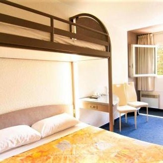 EGG HOTEL - HOTEL LES GENS DE MER Dieppe Thumbnail