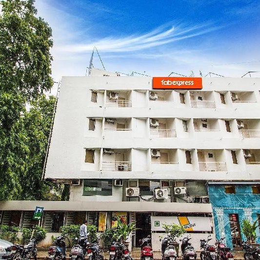 FabHotel Kalyan Thumbnail