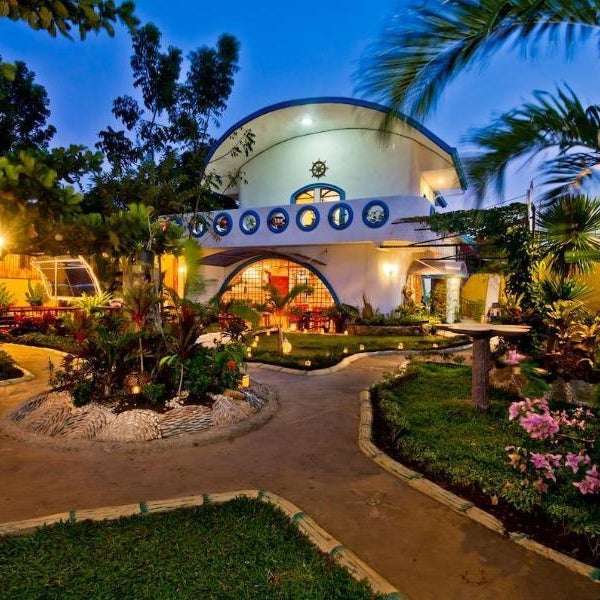 Floral Villarosa Hotel Thumbnail