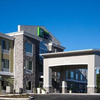 Holiday Inn Express & Suites Carlisle By IHG
