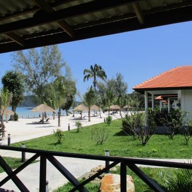 Saracen Bay Resort Thumbnail