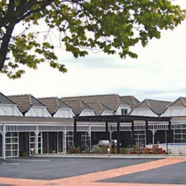 Lake Rotorua Hotel
