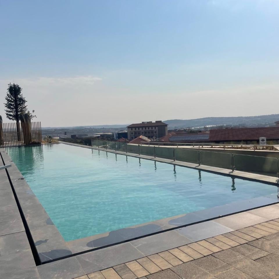 Ellipse Waterfall luxurious unit