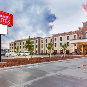 Comfort Suites University Thumbnail