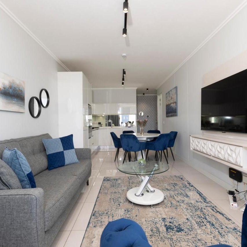 The Executive Apartment in Ellipse Waterfall City