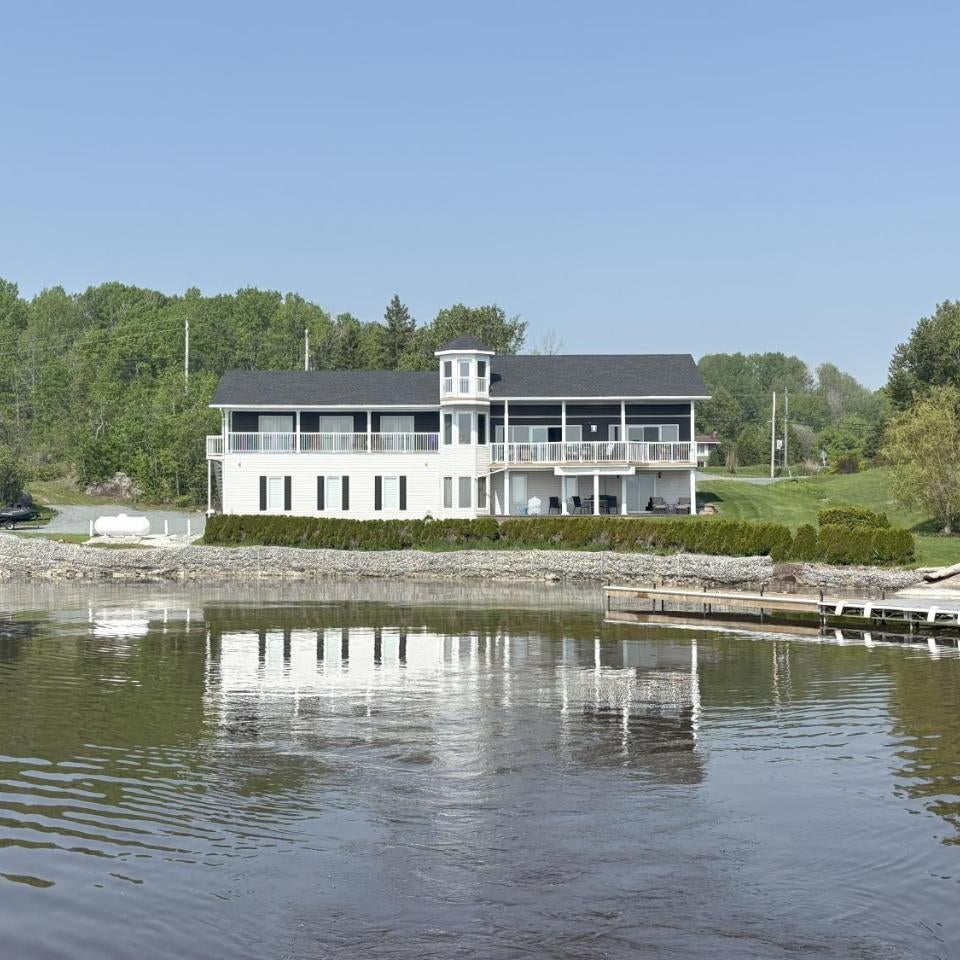 Haileybury Lakehouse