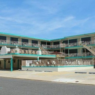 Condor Motel - Beach Block Thumbnail