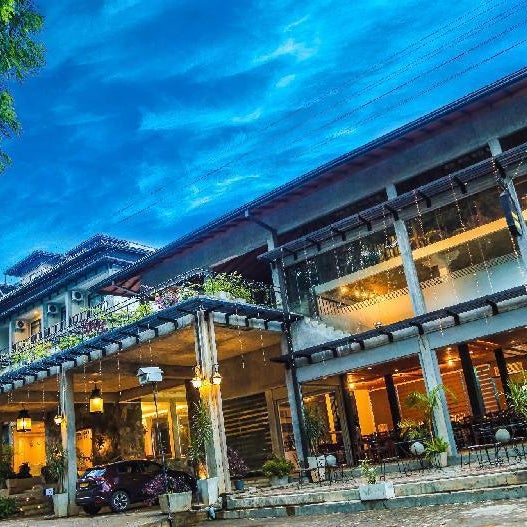 Oak Ray Ella Gap Hotel Thumbnail