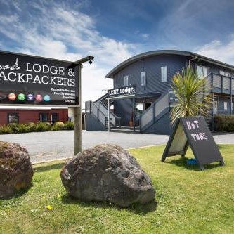LKNZ Lodge & Cafe