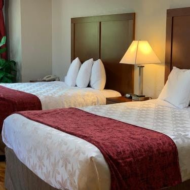 Red Carpet Inn Medford Thumbnail